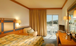 ���� ����� Platanitsa Hotel 4*