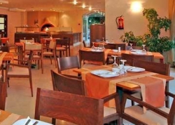 ���� ����� Triton Hotel 3*