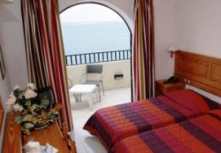 ���� ����� Gilieru Harbour 4*