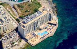 ���� ����� Cavalieri 4*