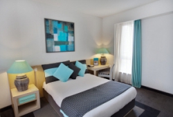 ���� ����� Juliani 4*