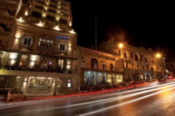 ���� ����� Juliani 4*