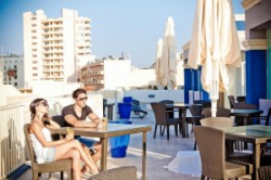 ���� ����� Rocca Nettuno Suites 4*