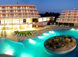���� ����� Orphee and Villas Plat Apts 3*