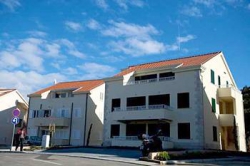 ���� ����� Pervanovo Apartments 4*