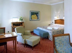 ���� ����� Astoria 3*