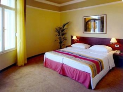 ���� ����� Bristol 3*