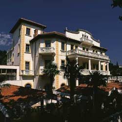 ���� ����� Esplanade 3*