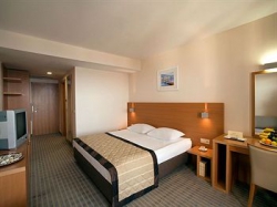 ���� ����� Luna 4*