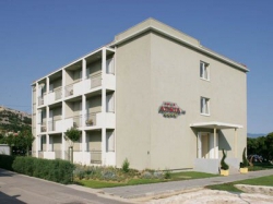 ���� ����� Villa Adria 4*
