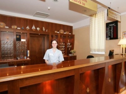 ���� ����� Zvonimir 4*