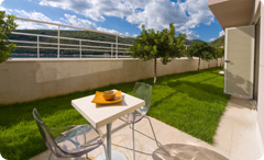 ���� ����� Apartments Adoral 4*