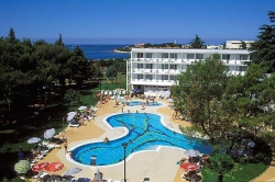 ���� ����� Laguna 3*