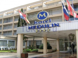 ���� ����� Medulin 4*