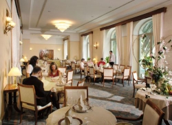 ���� ����� Park 4*