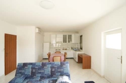 ���� ����� Apartments Pucisca 3*