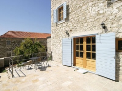 ���� ����� Holiday house Vicina 3*