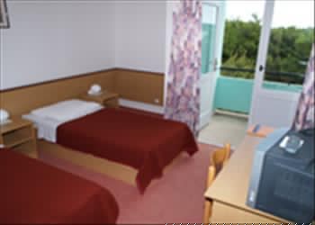 ���� ����� Flora and  Madera 3*