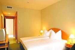 ���� ����� Jakov (Solaris Holiday Resort) 3*