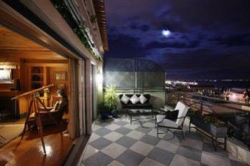 ���� ����� As Janelas Verdes 5*