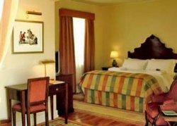 ���� ����� Aviz 4*