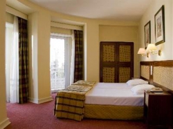 ���� ����� Comfort Inn Embaixador 4*
