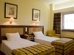 ���� ����� Comfort Inn Embaixador 4*