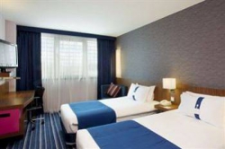 ���� ����� Holiday Inn Express Lisbon Airport 4*