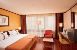 ���� ����� Holiday Inn Lisbon-Continental 4*