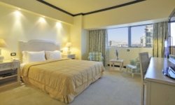 ���� ����� Tivoli Oriente 4*