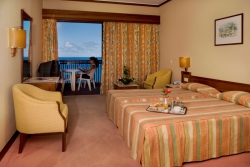 ���� ����� Baia Azul 4*