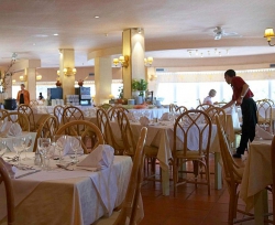 ���� ����� Dom Pedro Baia Club 4*