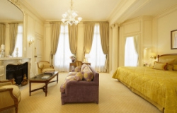 ���� ����� De Crillon 5*