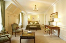 ���� ����� De Crillon 5*