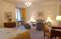 ���� ����� Le Bristol 5*