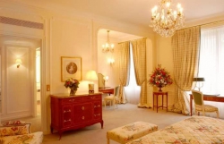 ���� ����� Le Bristol 5*