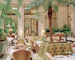 ���� ����� Le Meurice 5*