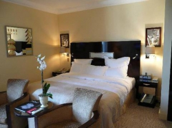 ���� ����� Plaza Athenee 5*