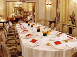 ���� ����� Plaza Athenee 5*