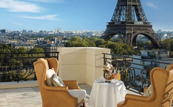 ���� ����� Shangri La 5*
