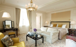 ���� ����� Shangri La 5*