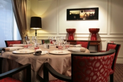 ���� ����� Arc de Triomphe Paris Sofitel Demeure Hotels 4*