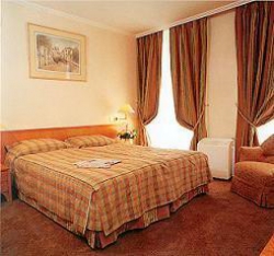���� ����� George Washington Paris 4*