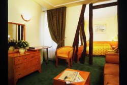���� ����� George Washington Paris 4*