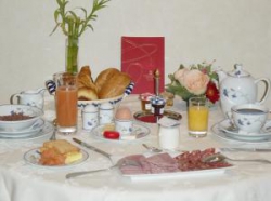 ���� ����� George Washington Paris 4*
