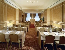���� ����� Jolly Hotel Lotti 4*