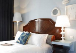 ���� ����� Jules 4*