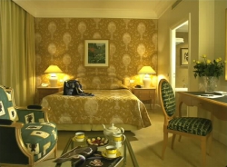���� ����� Le Faubourg Paris Sofitel Demeure Hotels 4*