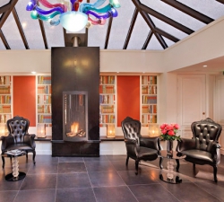 ���� ����� Louvre Saint-Honore 4*