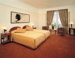 ���� ����� Lutetia 4*